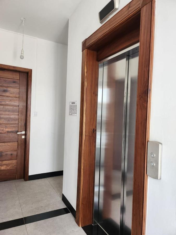 Appart T2 Piscine Et Fitness Grand Baie Exterior foto